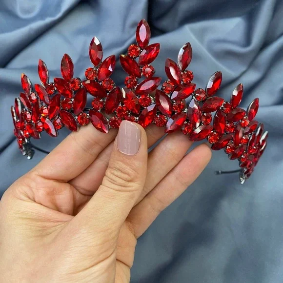 Crown Red Burgundy with matching earrings. La Catrina Earrings: Sacred Heart, Burgundy Red, Día De Los  main image 2